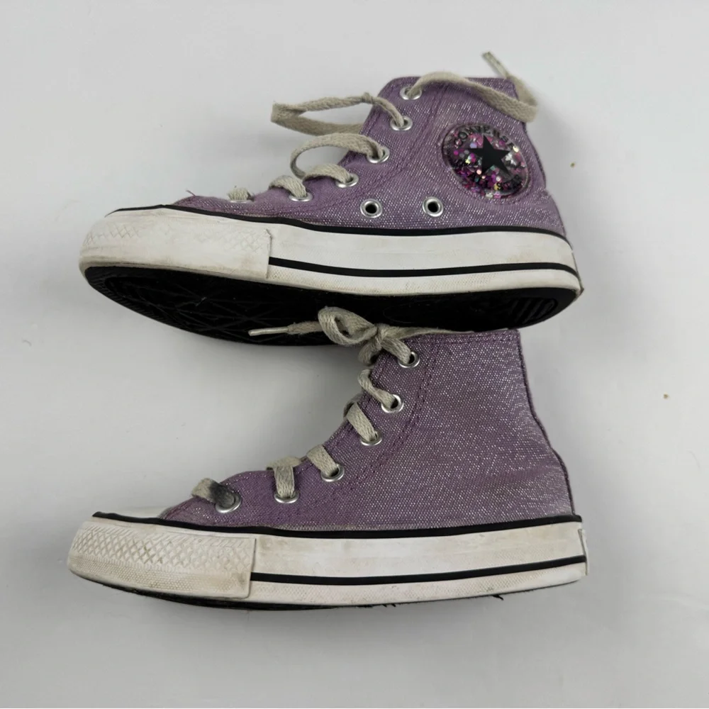 Converse chic lavender